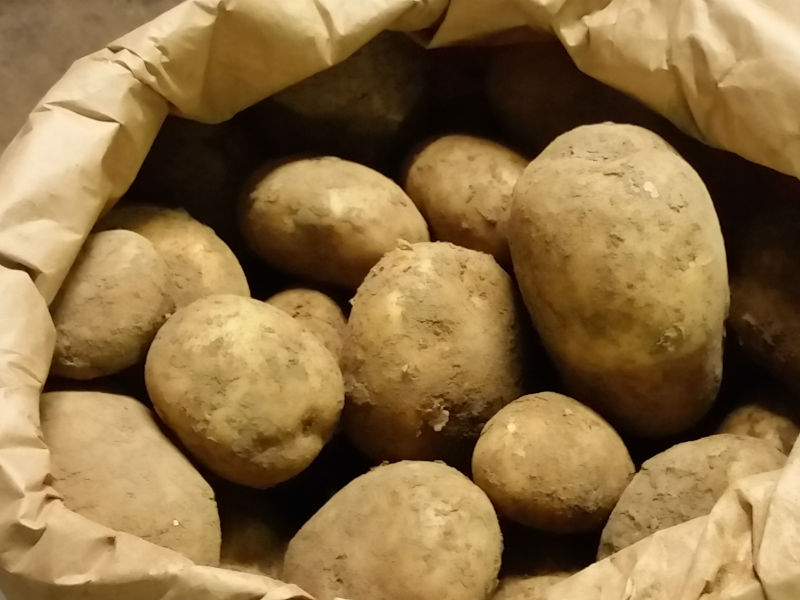 Farm Fresh Potatoes Maris Piper 2kg