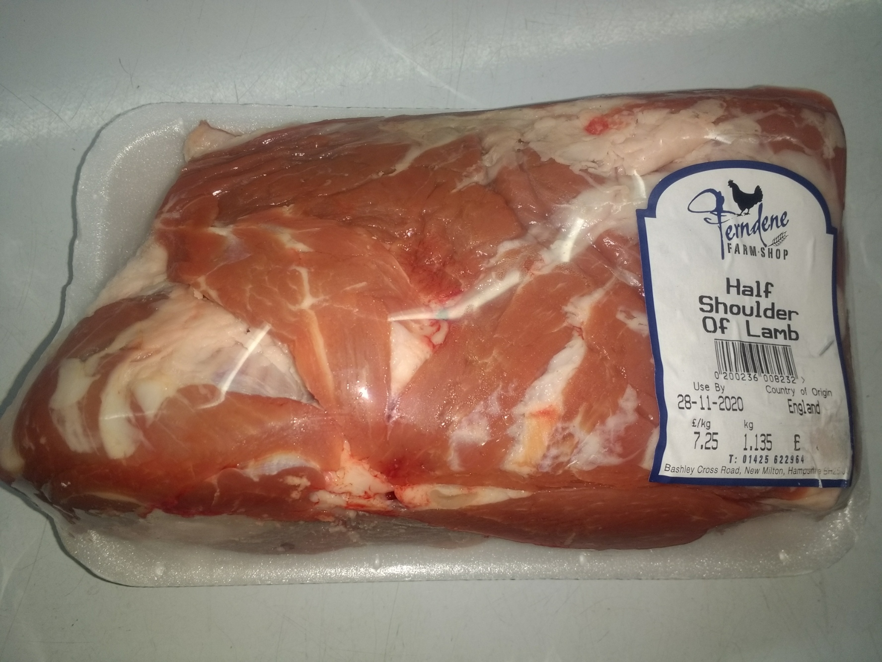 Ferndene Farm Half Shoulder of Lamb ** FROZEN ** 1kg Ferndene Farm Half Shoulder of Lamb ** FROZEN ** 1kg